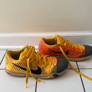 Nike Kobe Rivalry Sneakers